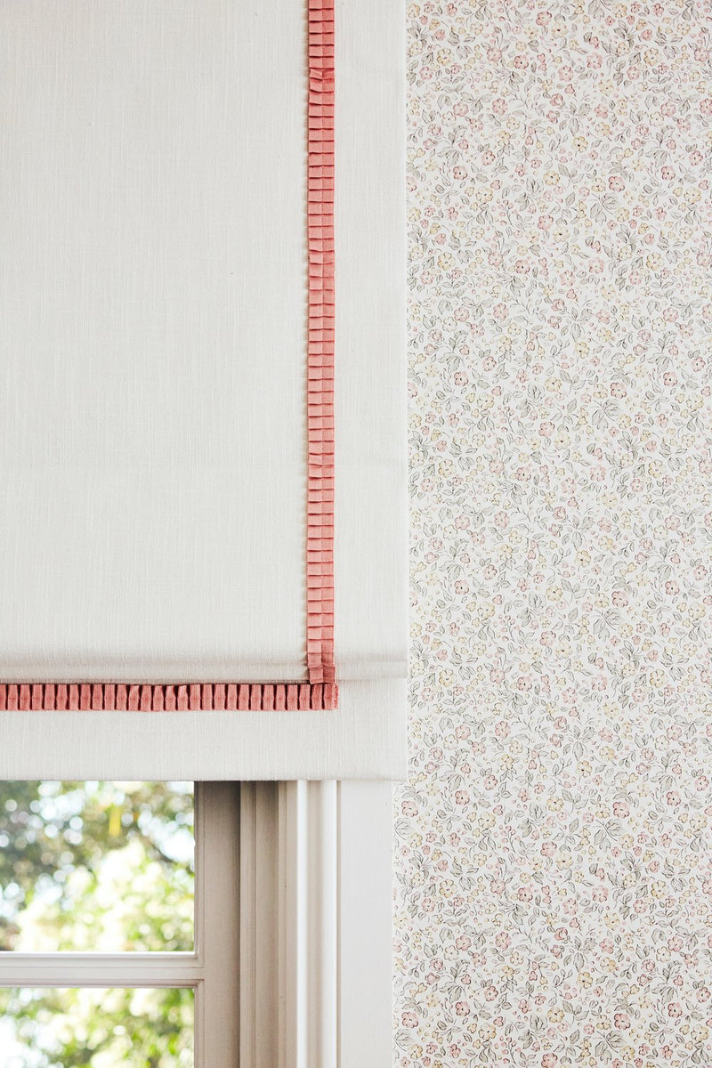 Structured Trimmed Roman Blind