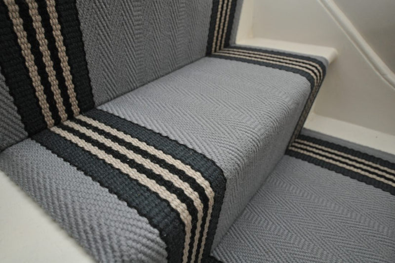 Berwick Sergeant Grey Stripe Runner